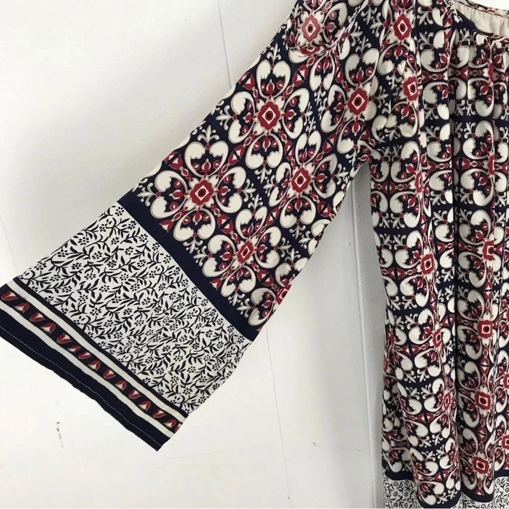 Umgee Tunic Top Size L Cold Shoulder Bell Sleeves Geometric Bohemian Oversized - Picture 4 of 10